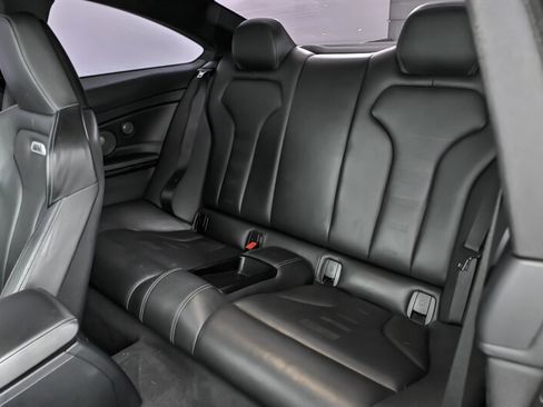 Used 2015 BMW M4 image 22