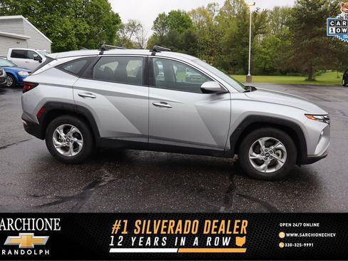 Used 2024 Hyundai Tucson SE FWD image 1