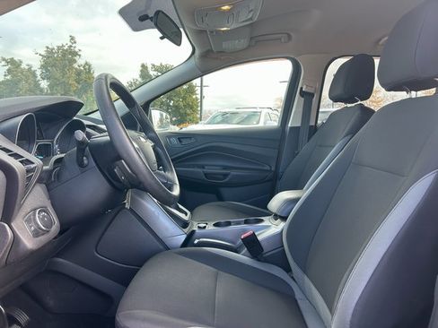 Used 2016 Ford Escape S w/ Equipment Group 101A image 23