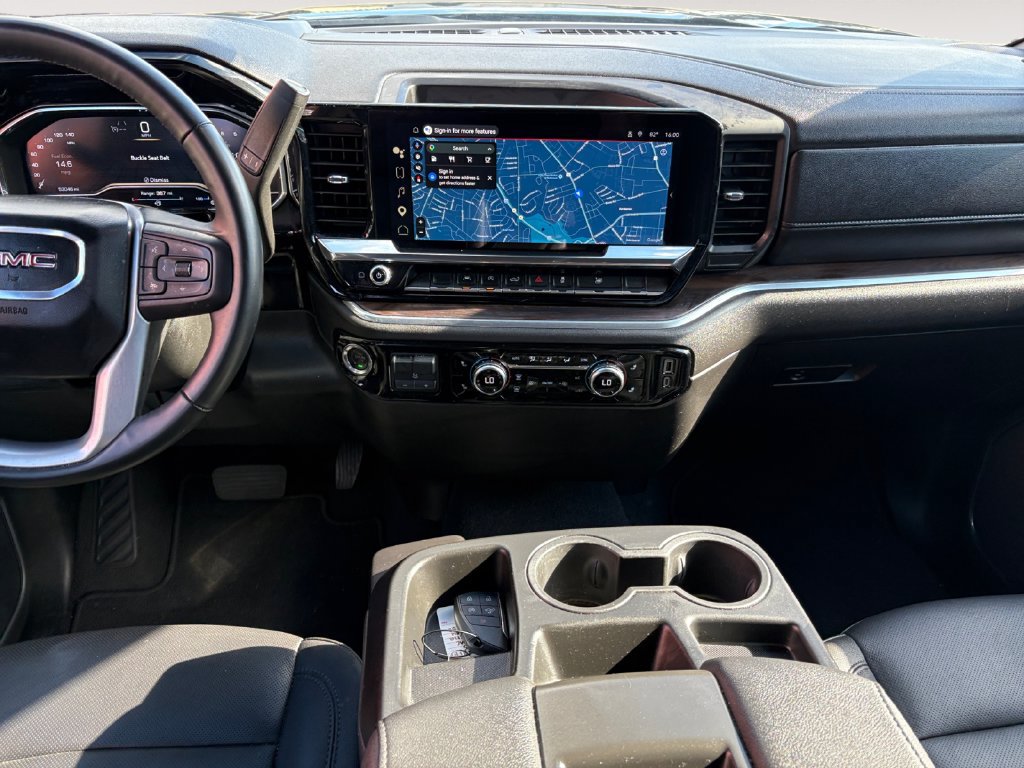 Used 2025 GMC Sierra 1500 SLT AWD/4WD image 11