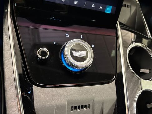 New 2025 Cadillac Escalade IQ Luxury 2 image 51