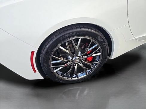 Used 2014 Chevrolet Corvette Stingray Coupe w/ 2LT Preferred Equipment Group image 15