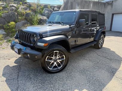 Used 2024 Jeep Wrangler Unlimited w/ Convenience Group