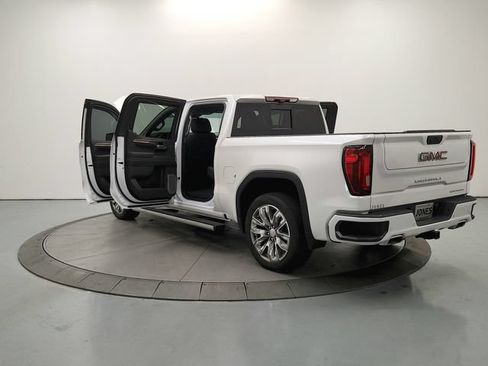Used 2024 GMC Sierra 1500 Denali w/ Denali Reserve Package AWD/4WD image 15