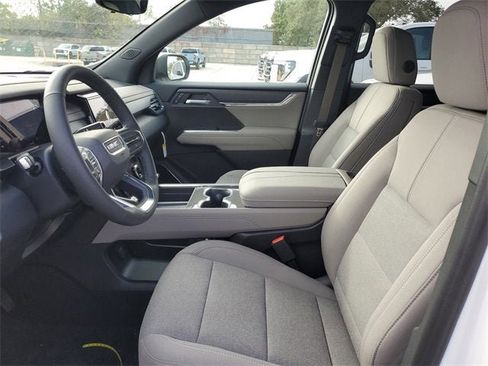 New 2026 GMC Acadia Elevation image 19