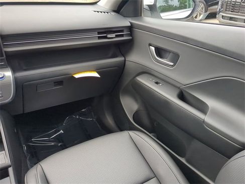 New 2024 Hyundai Kona Limited image 17