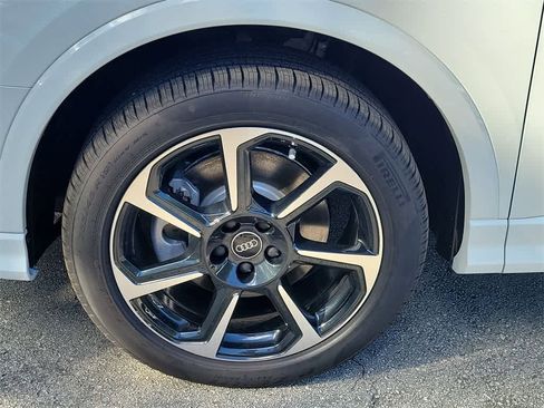 New 2025 Audi Q3 2.0T Premium Plus image 8