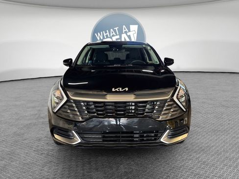 Certified 2023 Kia Sportage LX AWD/4WD image 9