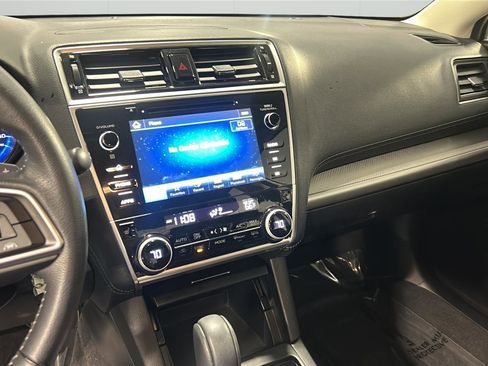Used 2019 Subaru Legacy 2.5i Premium AWD/4WD image 17