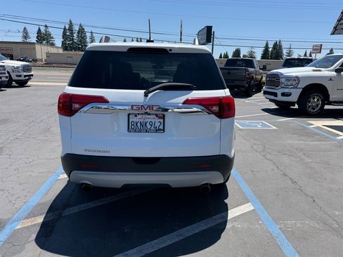 Used 2018 GMC Acadia SLT FWD image 5