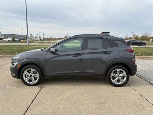 Used 2023 Hyundai Kona SEL w/ Cargo Package image 7