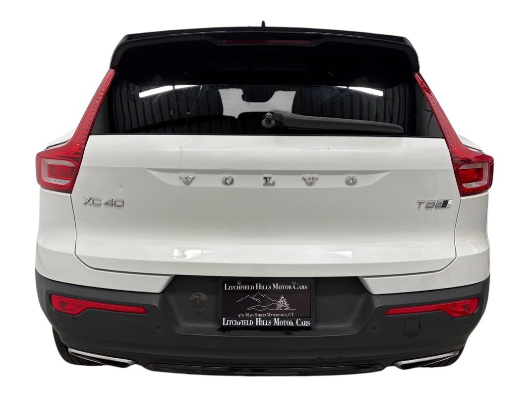 Used 2020 Volvo XC40 T5 R-Design AWD/4WD image 6
