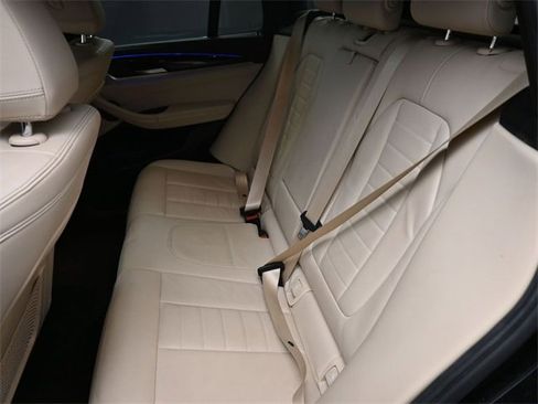 Used 2019 BMW X3 sDrive30i w/ Premium Package image 17