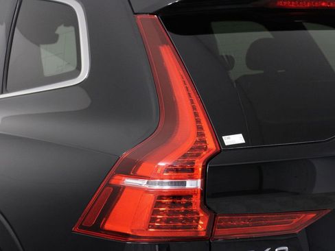 Used 2019 Volvo XC60 T5 Inscription FWD image 18