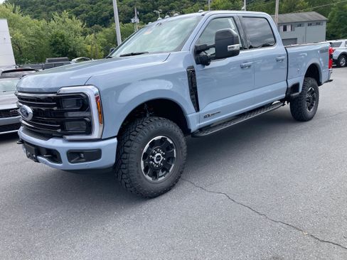 New 2026 Ford F250 Platinum w/ Tremor Off-Road Package AWD/4WD image 19