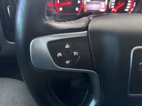 Used 2015 GMC Sierra 1500 SLE w/ SLE Value Package image 28