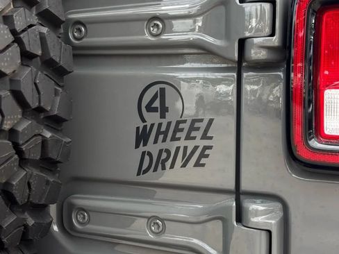 Used 2023 Jeep Wrangler Sport AWD/4WD image 13