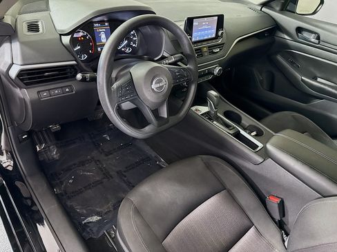 Used 2023 Nissan Altima 2.5 S FWD image 23