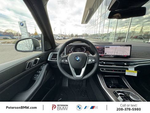New 2026 BMW X5 xDrive50e image 14