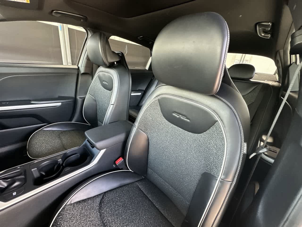 Used 2025 Kia K4 EX w/ GT-Line Sunroof Package FWD image 14