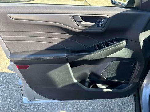 Used 2023 Ford Escape Active w/ Cold Weather Package image 22