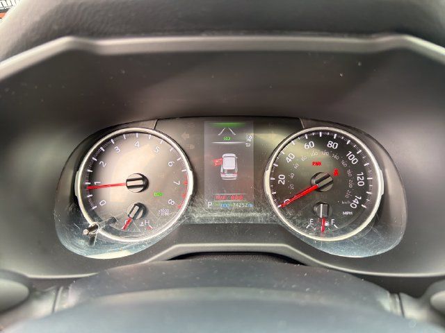 Used 2022 Toyota RAV4 XLE Premium AWD/4WD image 17
