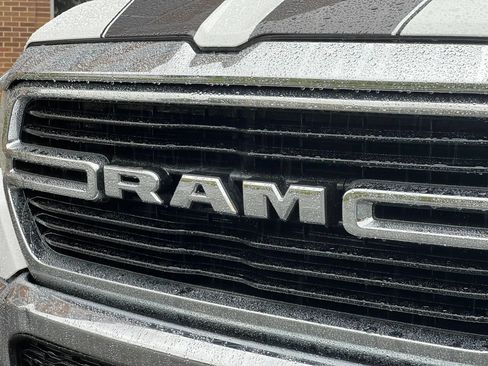 Used 2019 RAM 1500 Big Horn AWD/4WD image 9