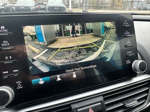 Used 2019 Honda Accord Sport image 26