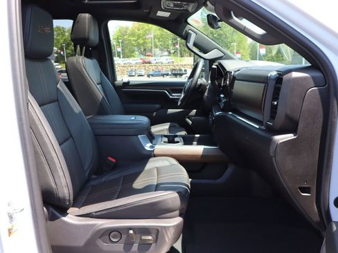 Used 2025 Chevrolet Silverado 2500 High Country w/ Technology Package AWD/4WD image 20