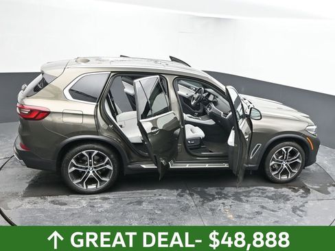 Used 2023 BMW X5 xDrive40i w/ Premium Package image 66