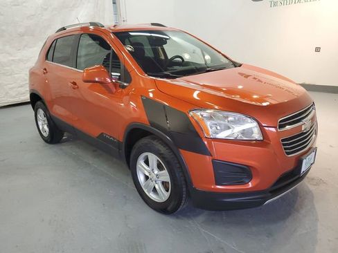 Used 2015 Chevrolet Trax LT AWD/4WD image 9