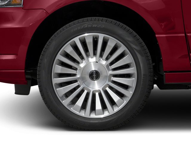Used 2016 Lincoln Navigator L Select RWD image 10
