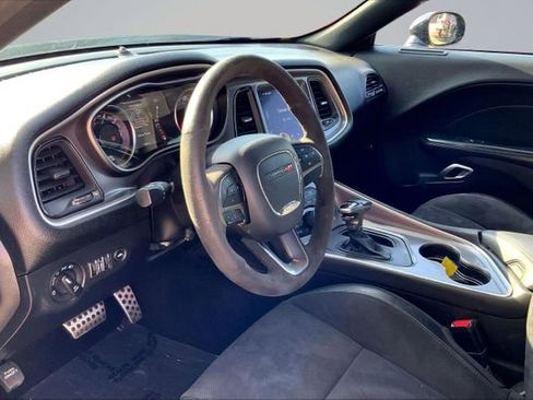 Used 2019 Dodge Challenger R/T Scat Pack w/ 1320 Drag Pack RWD image 23