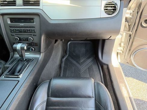 Used 2012 Ford Mustang Premium RWD image 12