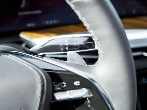 Used 2026 Cadillac Escalade Platinum Sport w/ LPO, Floor Liner Package image 66