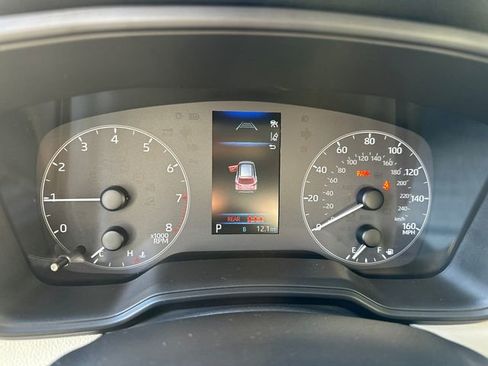 Certified 2025 Toyota Corolla Cross L image 27