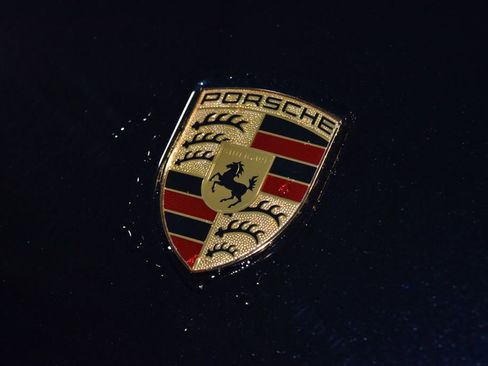 Used 2023 Porsche Panamera 4 Platinum Edition image 25