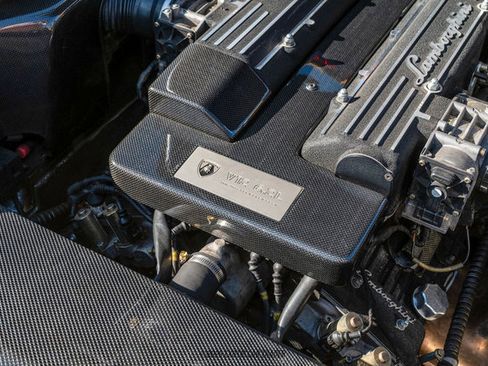 Used 2004 Lamborghini Murcielago Coupe image 17