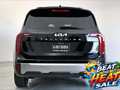 Used 2024 Kia Telluride S w/ S Sunroof Package FWD image 4