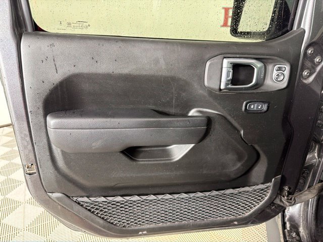 Used 2023 Jeep Gladiator Sport AWD/4WD image 21
