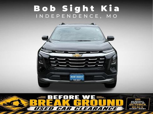Used 2025 Chevrolet Equinox LT w/ Convenience Package II AWD/4WD image 21