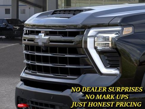 New 2026 Chevrolet Silverado 2500 LT w/ Trail Boss Package AWD/4WD image 13