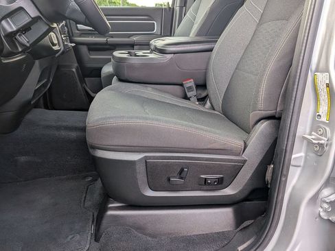 Used 2026 RAM 2500 Big Horn AWD/4WD image 10
