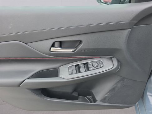 New 2026 Nissan Sentra SR w/ Floor Mat Package FWD image 17
