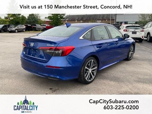 Used 2023 Honda Civic Touring image 6