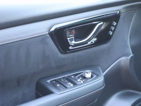 Used 2025 Subaru Forester Touring image 23