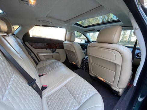 Used 2016 Jaguar XJ L Portfolio image 36