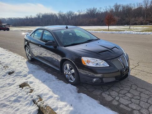 Used 2009 Pontiac G6 GXP w/ Sun And Sound Plus Package image 5