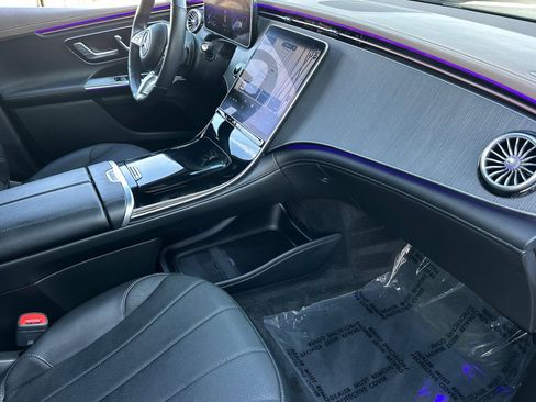 Certified 2023 Mercedes-Benz EQE 350+ SUV w/ Exclusive Trim Package image 15