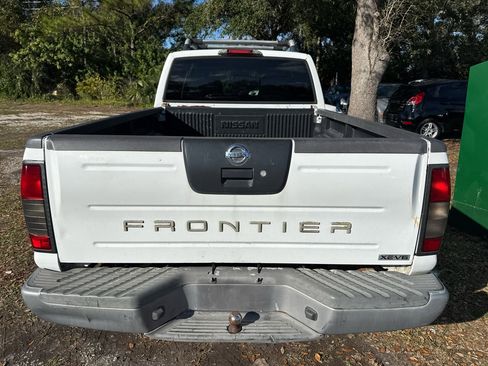 Used 2004 Nissan Frontier XE w/ (PWR) Pwr Pkg image 3